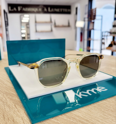 Lunettes disposant d'une protection anti-lumière bleue